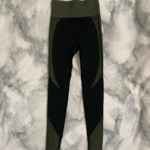 ASTORIA ACTIVEWEAR LEGGINGS